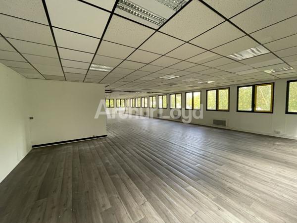 Bureaux à louer à Villeneuve d'Ascq espaces modulables et parkings privatifs