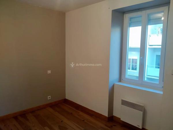 Location Appartement 5 pièces 110 m2 à Carmaux