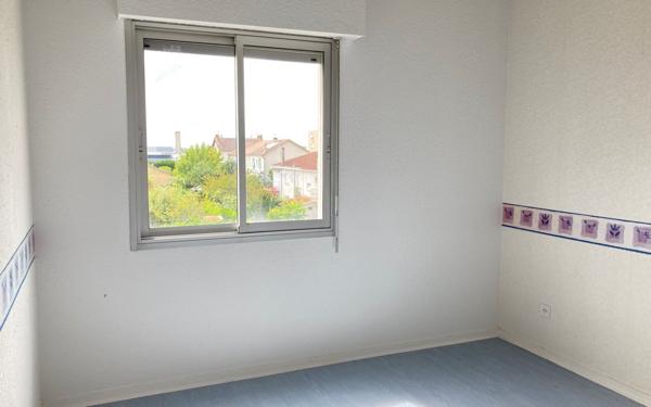 Appartement à louer    3 pièces •  Trélissac