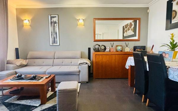 Maison à vendre    4 pièces •  Stains