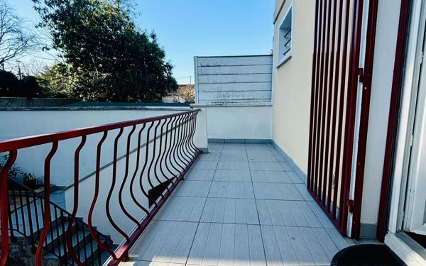 Maison à vendre    4 pièces •  Stains