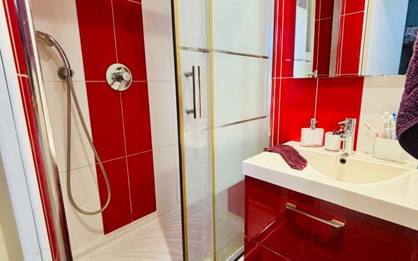 Maison à vendre    4 pièces •  Stains