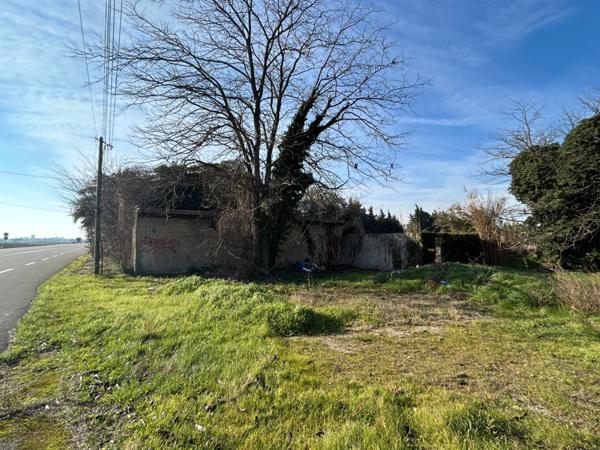 Ancien restaurant à réhabiliter – Le long de la N7 PIERRELATTE (26)