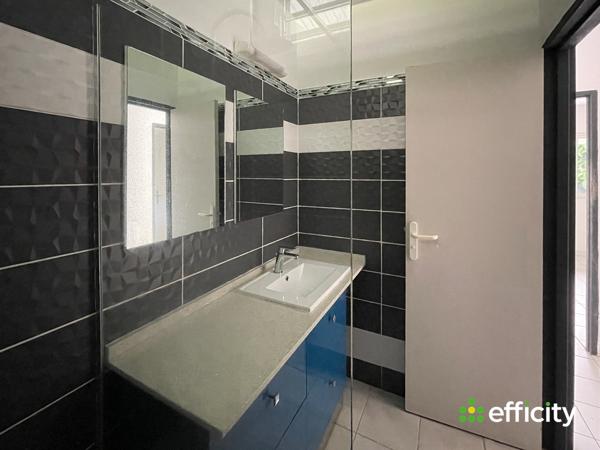 Maison 5 pièces - 65 m²