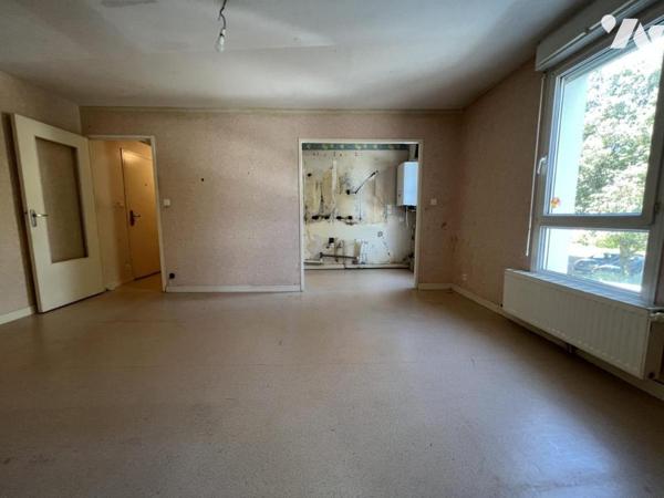 APPARTEMENT DE TYPE 3 A VENDRE