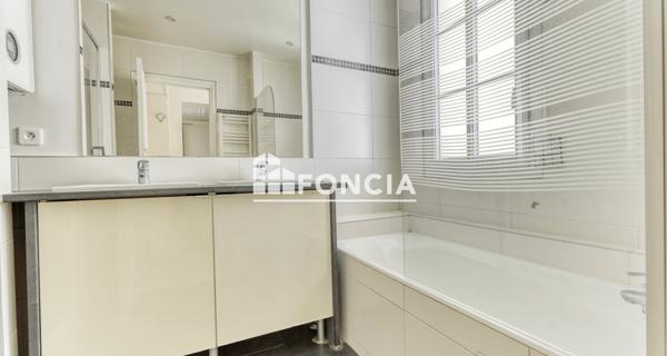 À vendre Appartement 3 pièces 75.32 m² - Paris 75016
