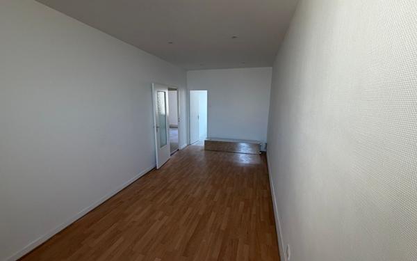 Appartement à louer    3 pièces •  Saint-Chamond