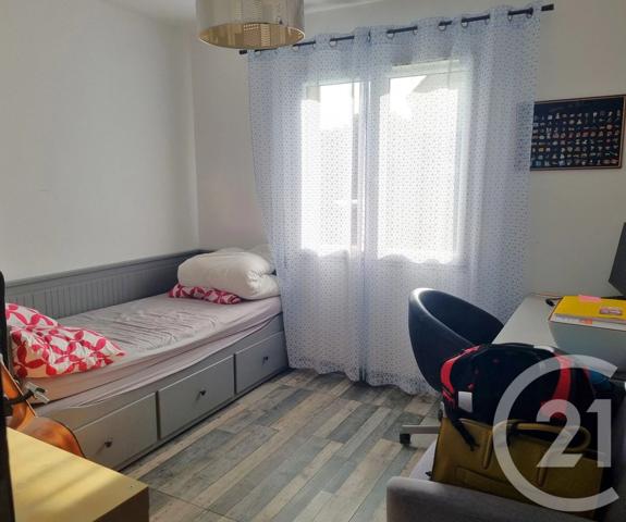 Maison à vendre  5 pièces - 82 m 2   MONTCHANIN  - 71