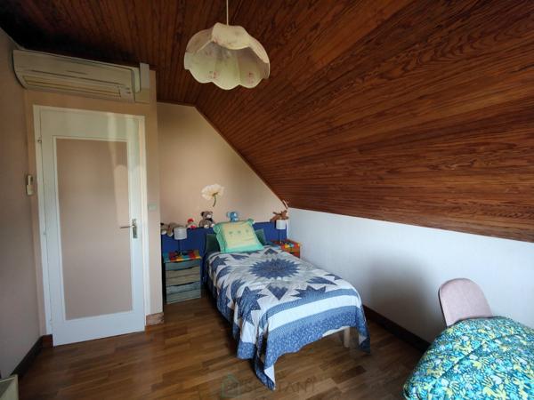 À saisir rapidement – En plein centre de Fondettes, maison familiale de 5 chambres sur un grand terrain divisible