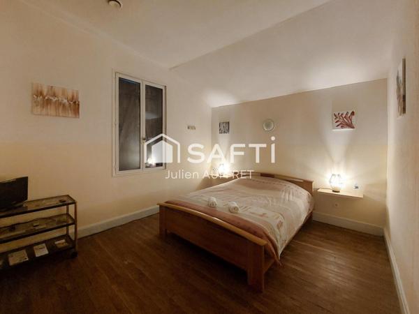 Charmante maison au dessus du canal