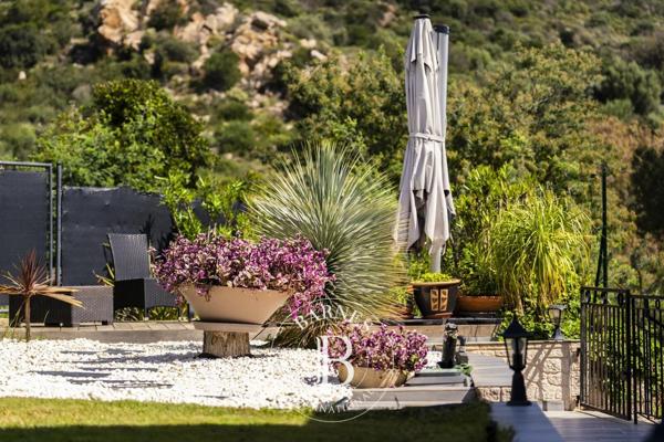 Ajaccio, Maison 3 Chambres -  244 m² à vendre