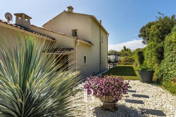 Ajaccio, Maison 3 Chambres -  244 m² à vendre
