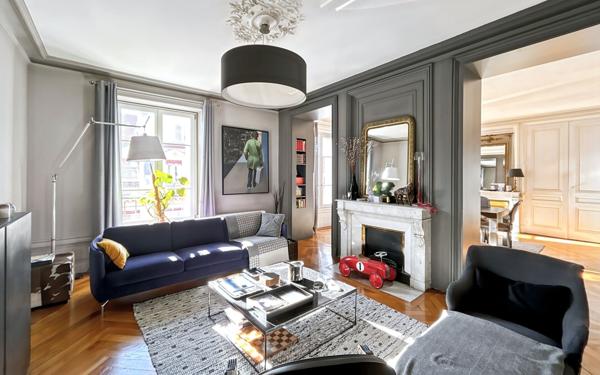 Appartement à vendre    4 pièces • 108,83 m2 Lyon 6