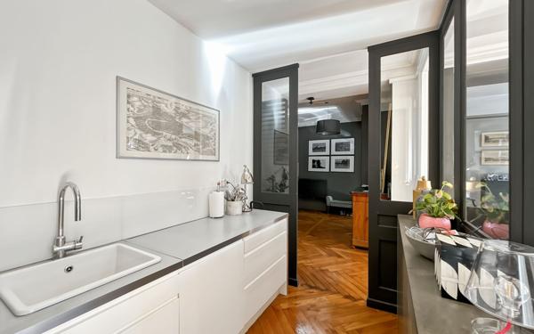 Appartement à vendre    4 pièces • 108,83 m2 Lyon 6