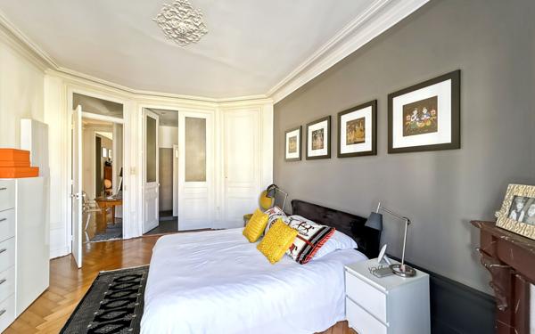 Appartement à vendre    4 pièces • 108,83 m2 Lyon 6