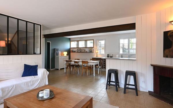 Maison à vendre    7 pièces •  La Couarde-sur-Mer