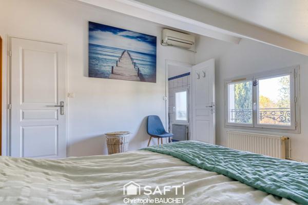 Maison bourgeoise à Bourg en Bresse avec piscine