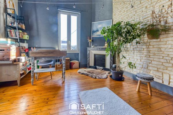 Maison bourgeoise à Bourg en Bresse avec piscine