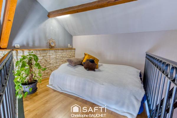 Maison bourgeoise à Bourg en Bresse avec piscine