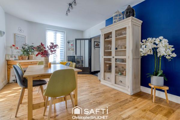 Maison bourgeoise à Bourg en Bresse avec piscine