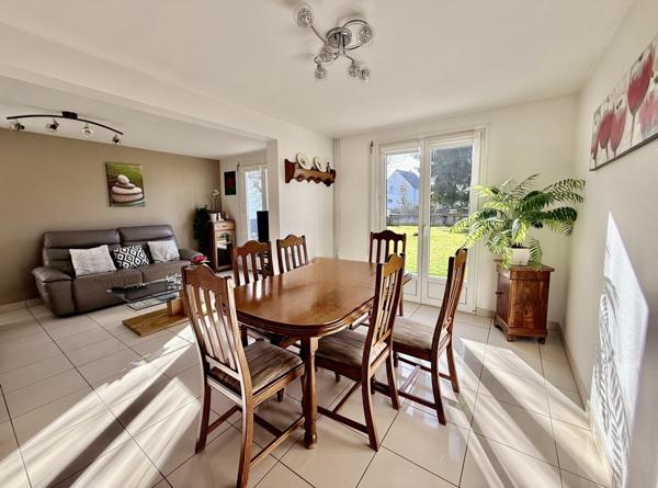 Maison individuelle de 138M2 sur 15 ares clos et arboré