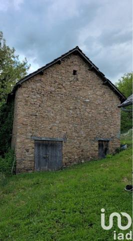 Maison rustique 2 pièces de 47 m² à Saint-Hilaire-Peyroux (19560)