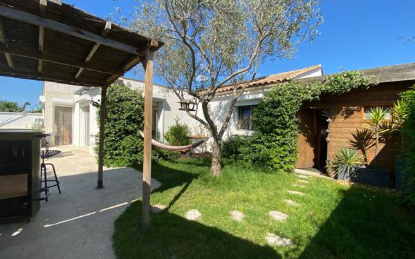 Maison à vendre    5 pièces •  Mudaison