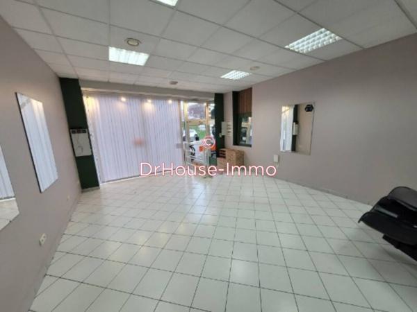Commerce à louer 2 pièces de 55 m²