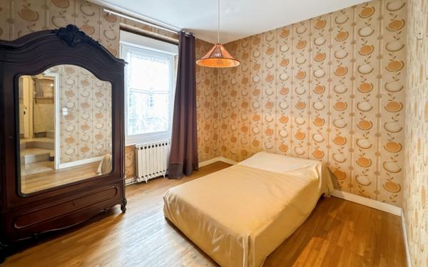 Maison à vendre    5 pièces • 125 m2 Périgueux