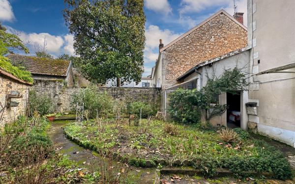 Maison à vendre    5 pièces • 125 m2 Périgueux