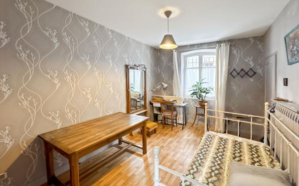 Maison à vendre    5 pièces • 125 m2 Périgueux