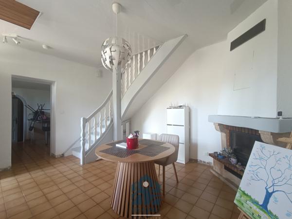 Maison 4 pièce(s) 2 chambre(s) 81 m²