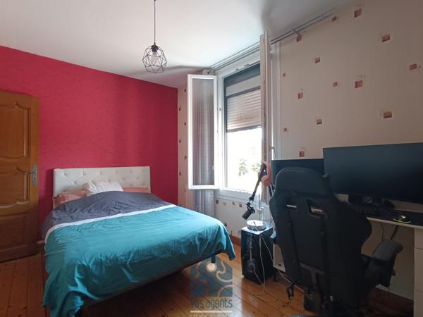 Maison 4 pièce(s) 2 chambre(s) 81 m²