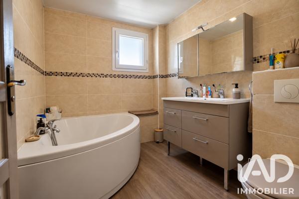 Maison à vendre 6 pièces 120 m² Champagne-sur-Oise