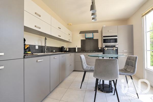 Maison à vendre 6 pièces 120 m² Champagne-sur-Oise