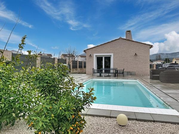 Villa récente de 2019, parfaitement entretenue !