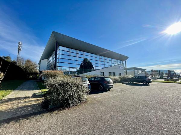 Bureaux à louer à MONT SAINT AIGNAN 76130