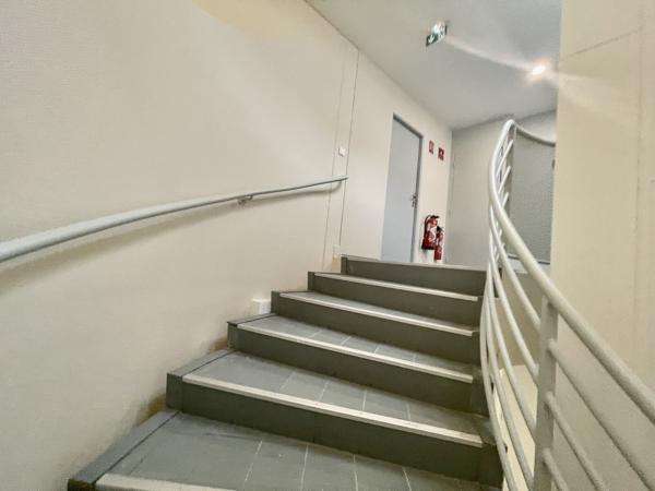 Bureaux à louer à MONT SAINT AIGNAN 76130