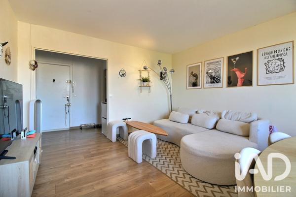 Appartement à vendre 4 pièces 81 m² Sainte-Geneviève-des-Bois