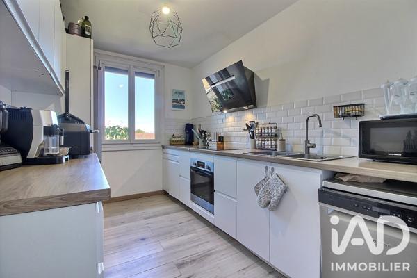 Appartement à vendre 4 pièces 81 m² Sainte-Geneviève-des-Bois