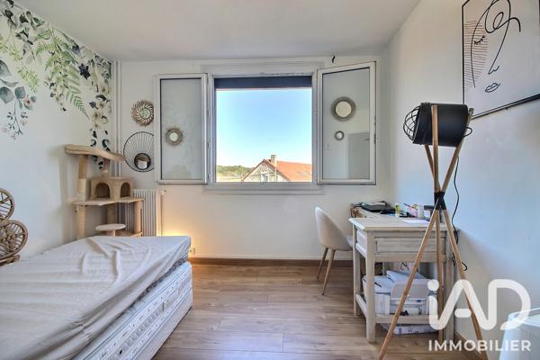Appartement à vendre 4 pièces 81 m² Sainte-Geneviève-des-Bois