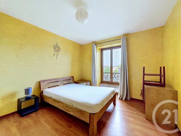 Appartement F3 à vendre  3 pièces - 63,37 m 2   BELFORT  - 90