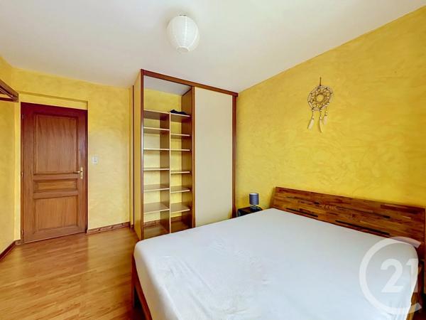 Appartement F3 à vendre  3 pièces - 63,37 m 2   BELFORT  - 90