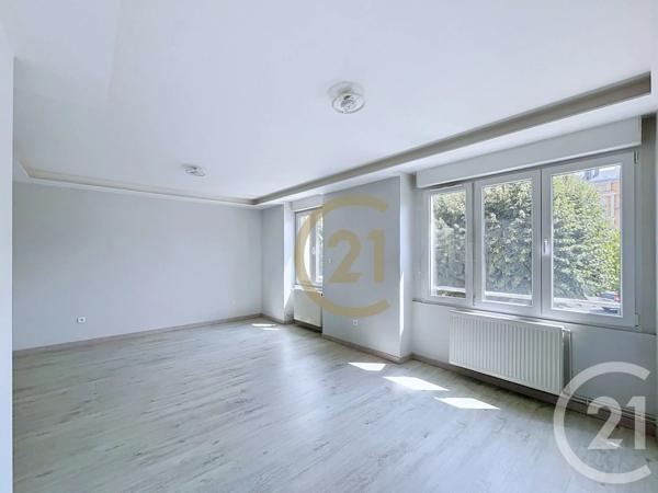 Appartement F3 à vendre  3 pièces - 68,68 m 2   BELFORT  - 90