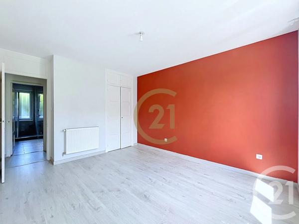 Appartement F3 à vendre  3 pièces - 68,68 m 2   BELFORT  - 90
