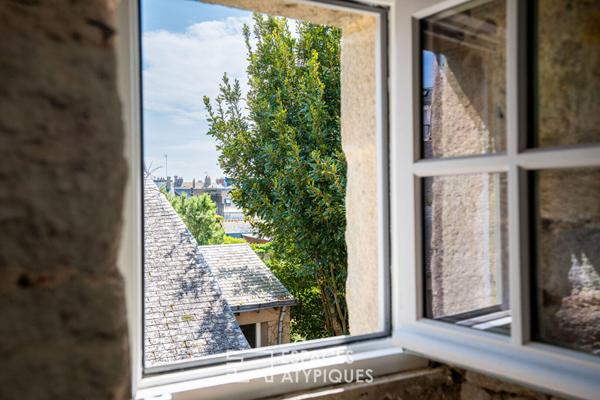 Demeure du XVIème siècle / Façade à tourelle et rénovation contemporaine au coeur du Croisic