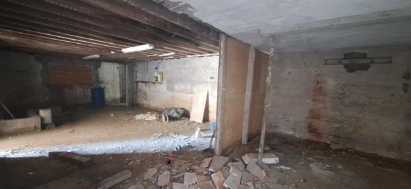 Immeuble à vendre 108 600 € Saint-Estèphe 225 m² DPE