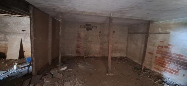 Immeuble à vendre 108 600 € Saint-Estèphe 225 m² DPE