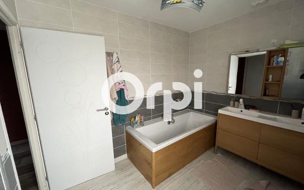 Maison à vendre    5 pièces •  Faumont