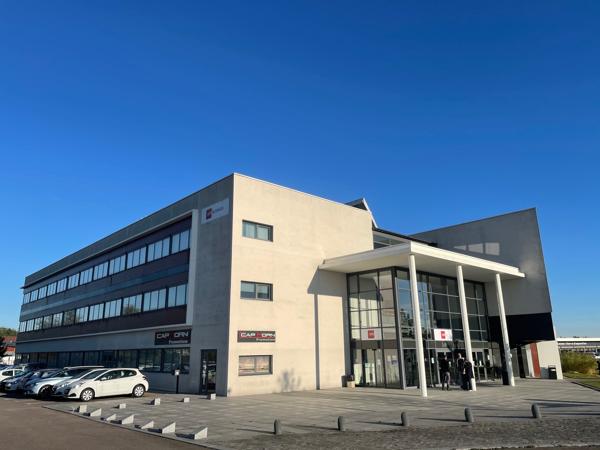 Bureaux à louer à ISNEAUVILLE 76230